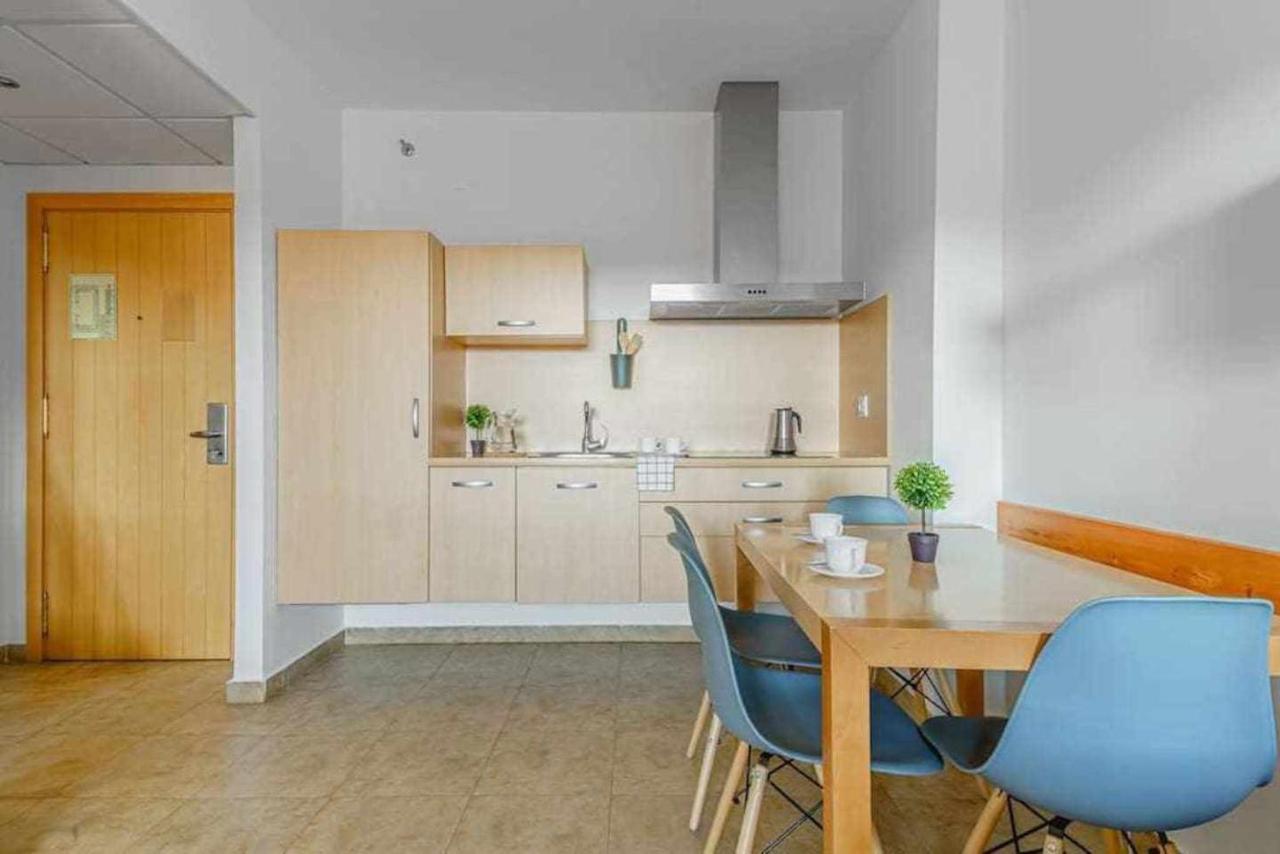 Apartamento junto a la playa 4p con piscina y parking Punta Umbria Bagian luar foto