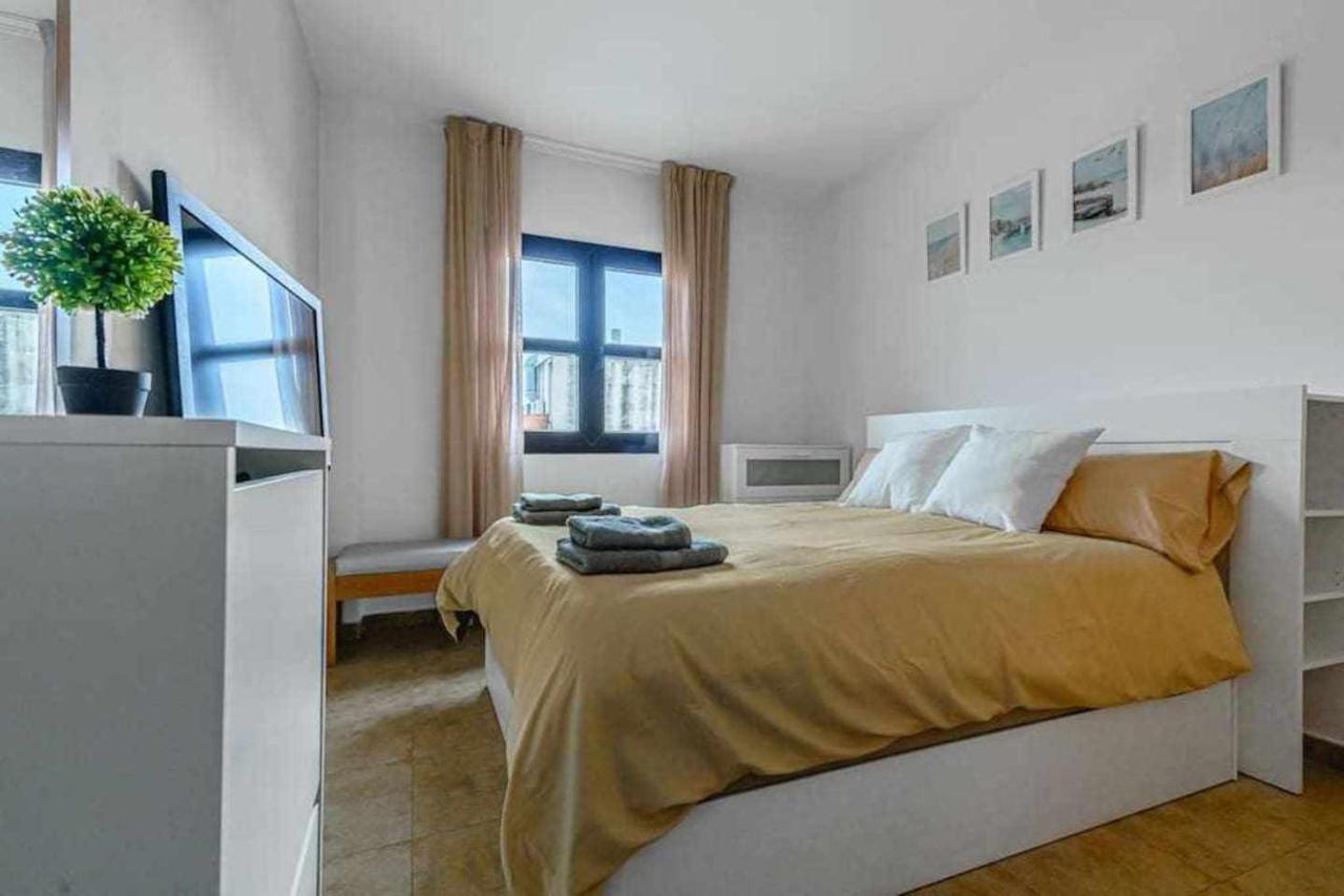 Apartamento junto a la playa 4p con piscina y parking Punta Umbria Bagian luar foto